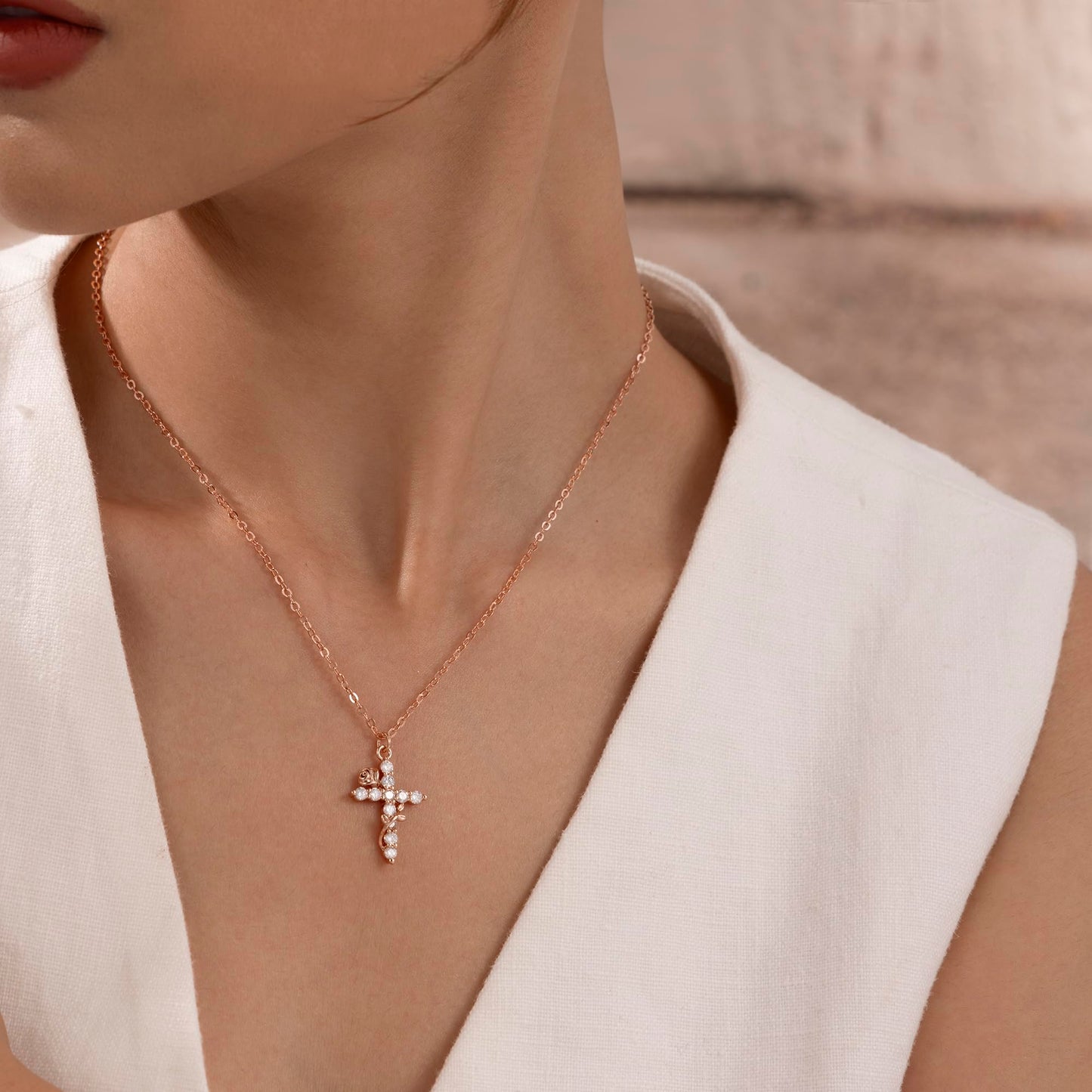 Robaice Cross Necklace for Women, 14K Gold Plated Crown Cross Pendant Necklace, Non-Tarnish Faith Jewelry for Women, Christian Religious Gifts