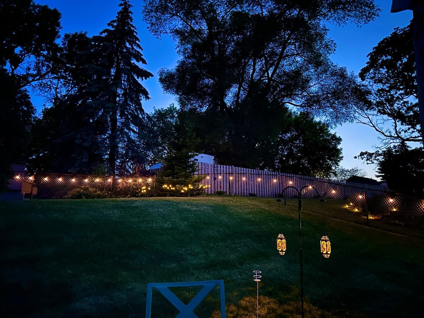 Brightech Ambience Pro Solar Powered Outdoor String Lights -27 ft Commercial Grade Waterproof Edison Patio Lights, Shatterproof LED String Lights for Outside, Porch - 12 Bulbs, 1W Soft White