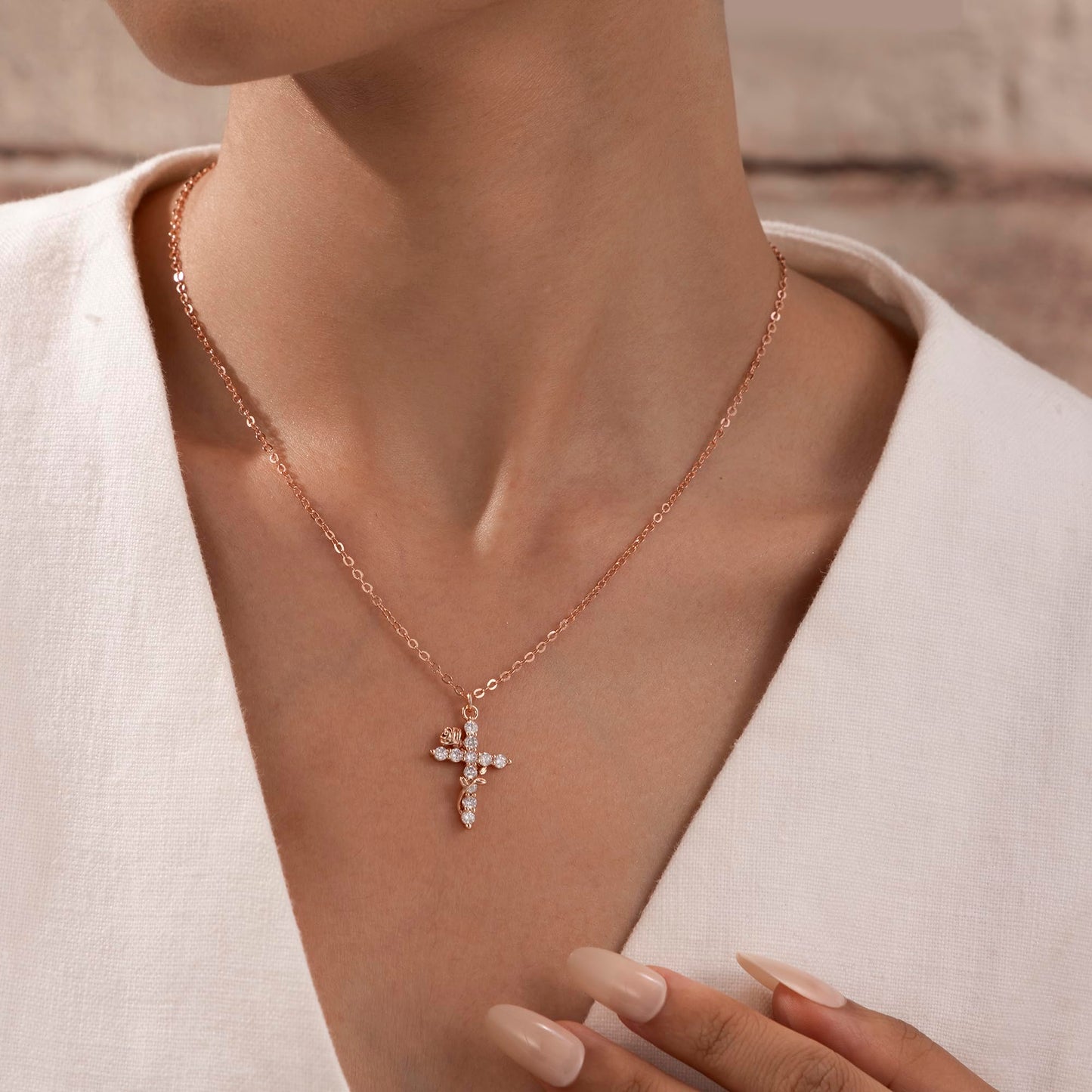 Robaice Cross Necklace for Women, 14K Gold Plated Crown Cross Pendant Necklace, Non-Tarnish Faith Jewelry for Women, Christian Religious Gifts
