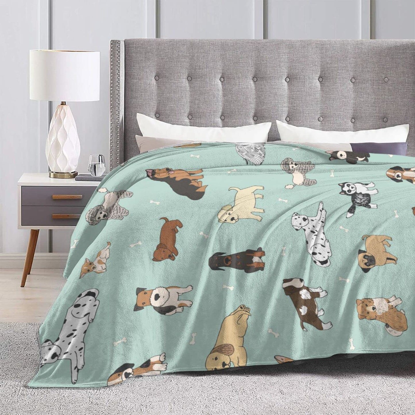 Perinsto Cute Throw Blanket Ultra Soft Warm All Season Decorative Fleece Blankets for Bed Chair Car Sofa Couch Bedroom 50" X 40”