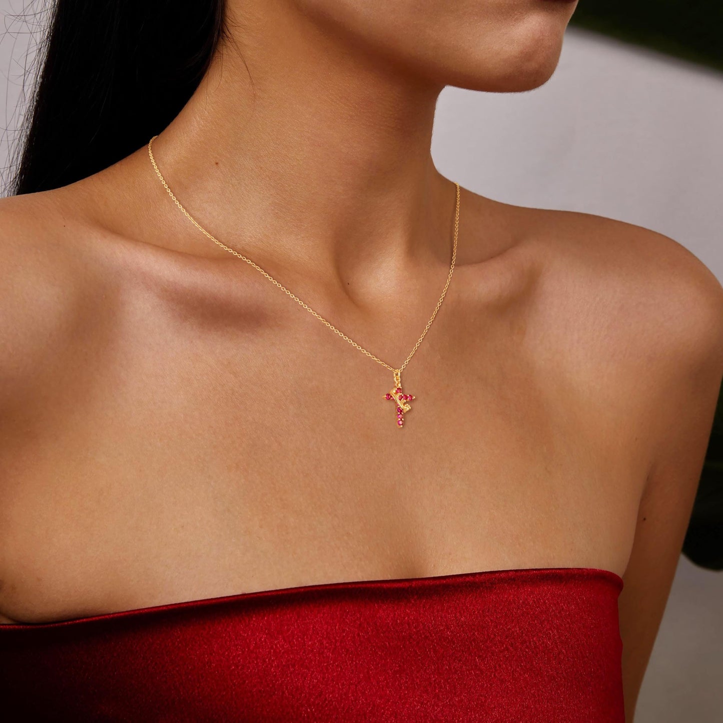 Robaice Cross Necklace for Women, 14K Gold Plated Crown Cross Pendant Necklace, Non-Tarnish Faith Jewelry for Women, Christian Religious Gifts