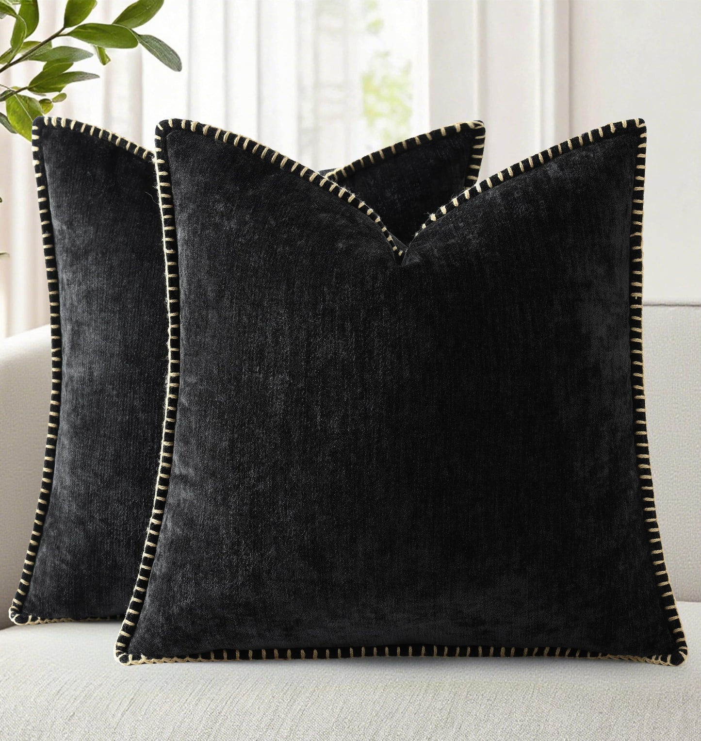 decorUhome Chenille Soft Cozy Throw Pillow Covers 18x18 Set of 2, Modern Farmhouse Boho Velvet Decorative Pillow Cases with Stitched Edge for Couch Sofa Bed Home Decor, Forest Green